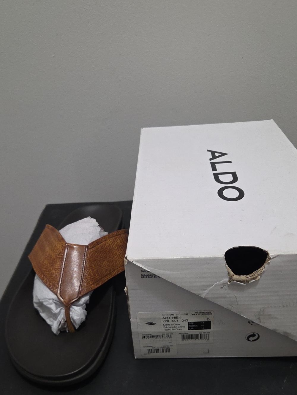 ALDO Brown Leather Thong Sandals with Stitched Detail, Mens Size 14